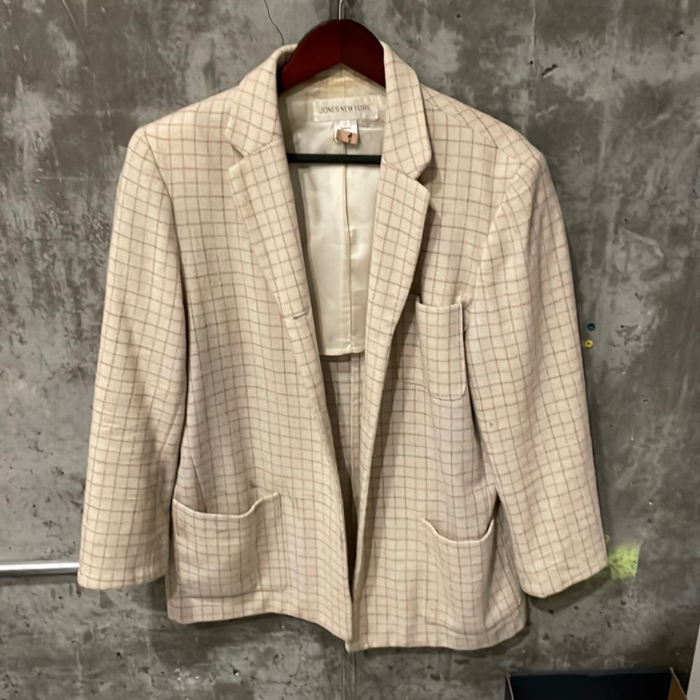 Cream colored wool blazer